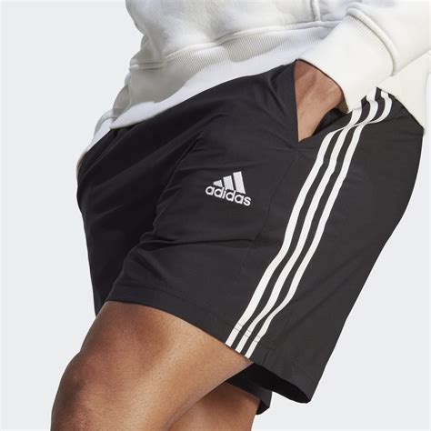 adidas essential 3 stripes shorts herren|adidas aeroready 3 stripe shorts.